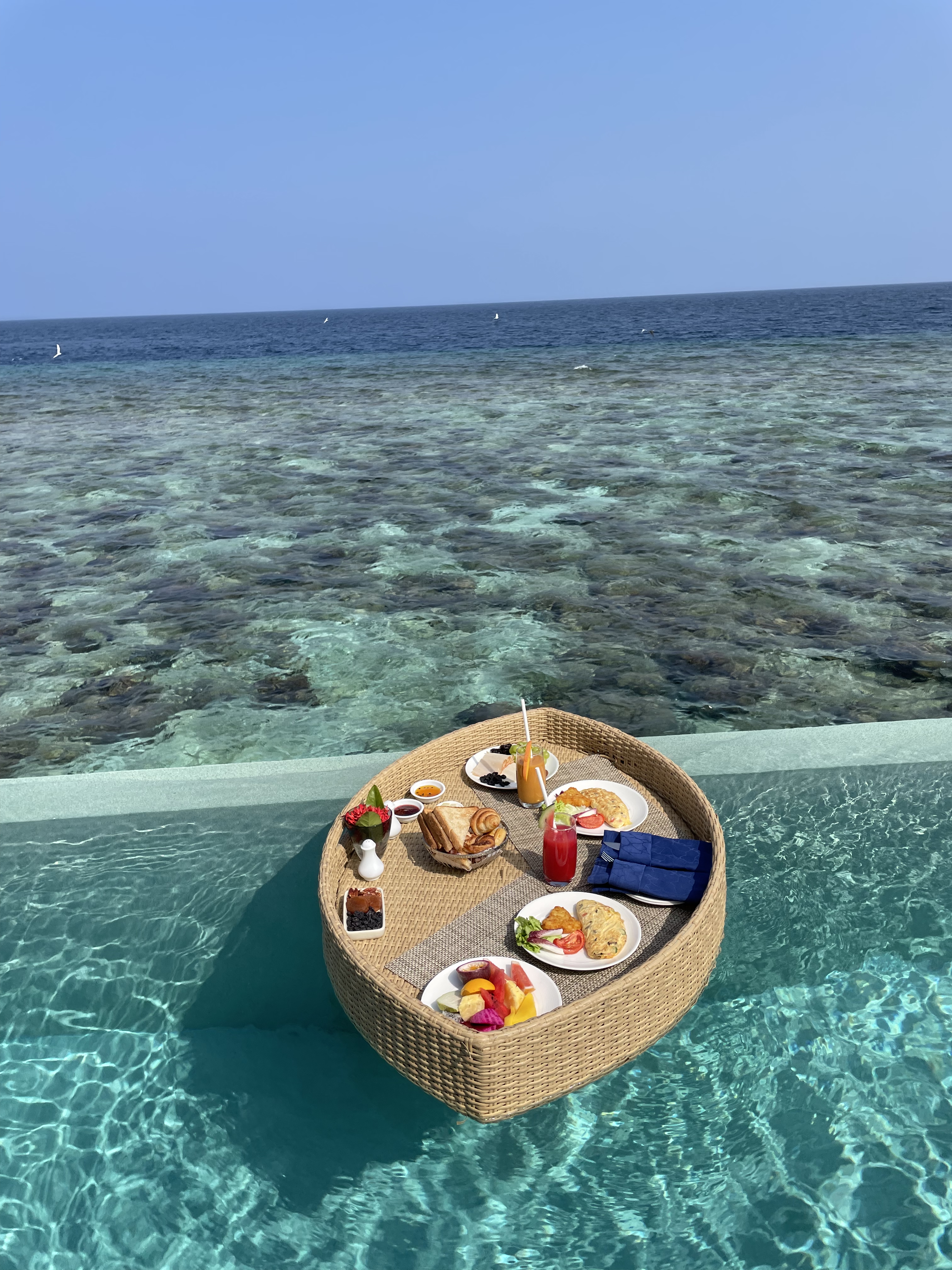 Floating Breakfast